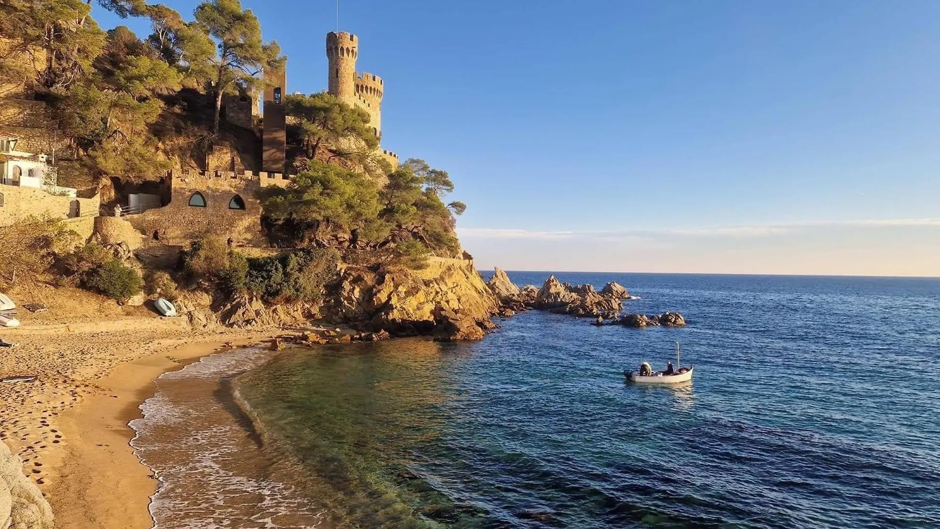 Apartment Design Equipped Lloret de Mar